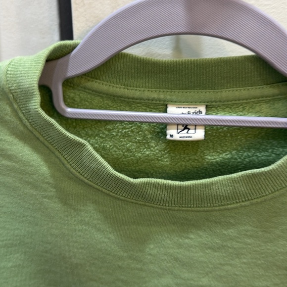 Sporty and rich crewneck - Picture 2 of 3